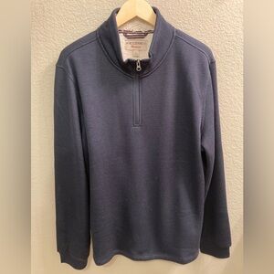 BC Clothing 1/4 zip pullover with Sherpa lining, size large, great condition